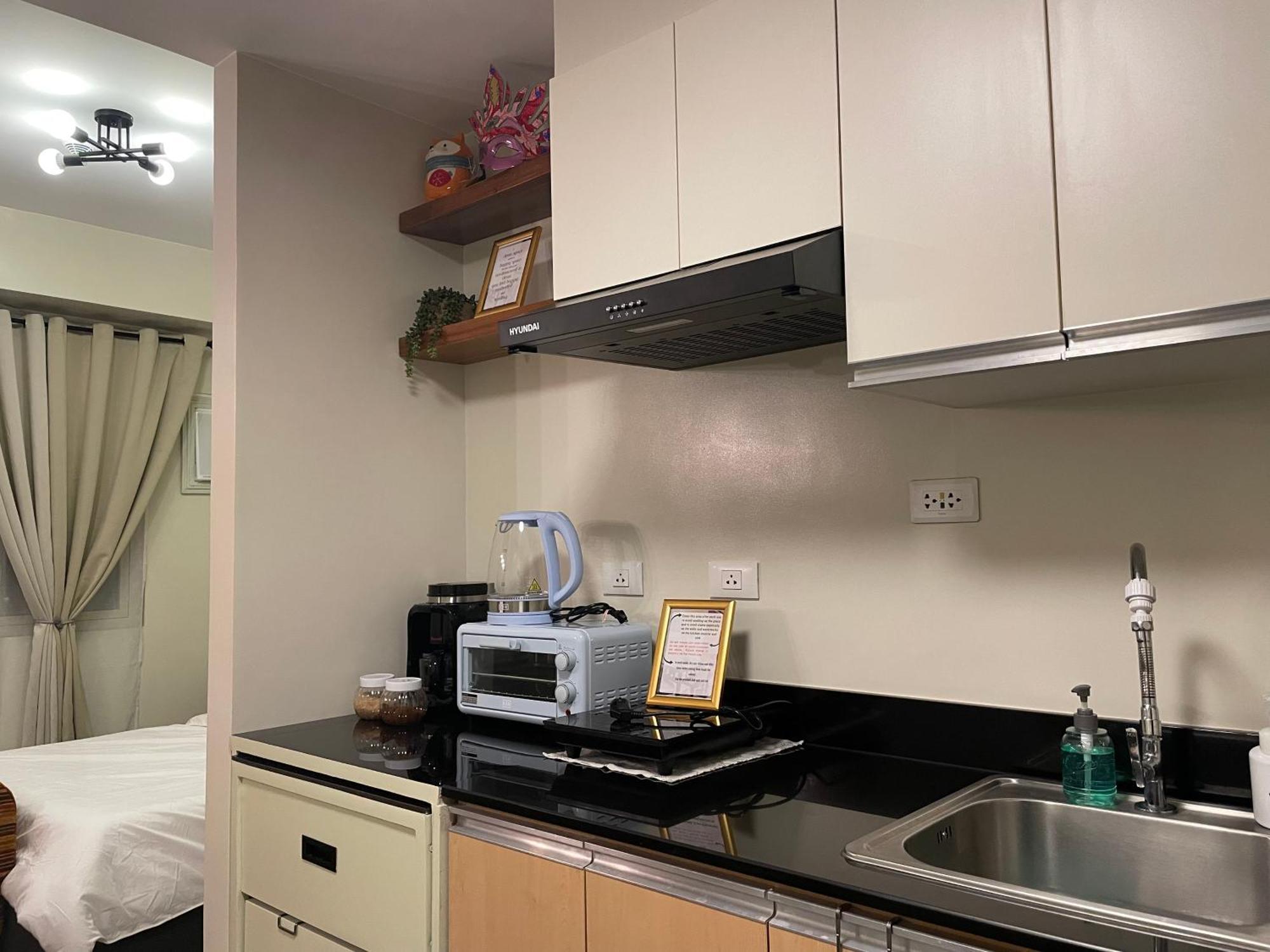 Condo Home With Fast Wifi In Bacolod City Kültér fotó