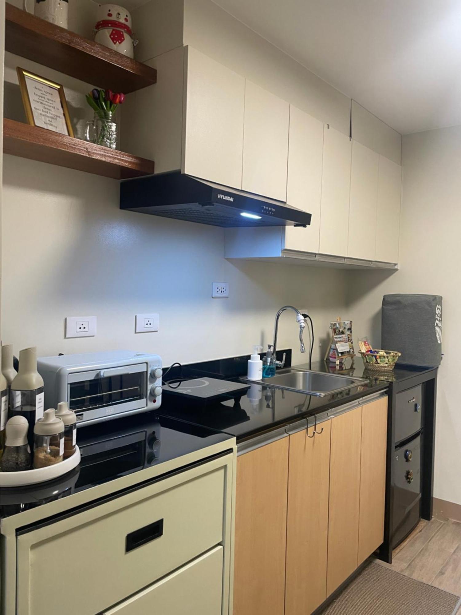 Condo Home With Fast Wifi In Bacolod City Kültér fotó